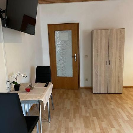 Gemuetliche Wohnung In Ruhiger Lage Karlsruhe Exterior foto